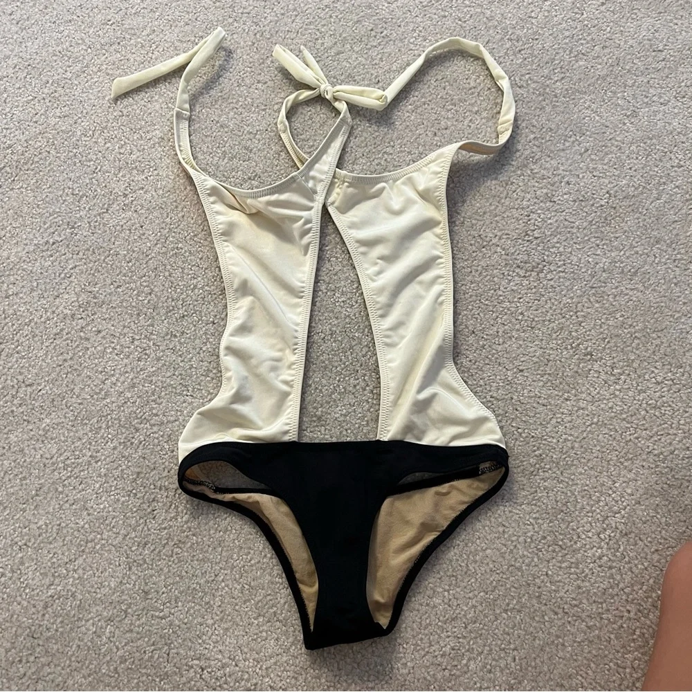 One piece swimsuit from Greece - Picture 3 of 5